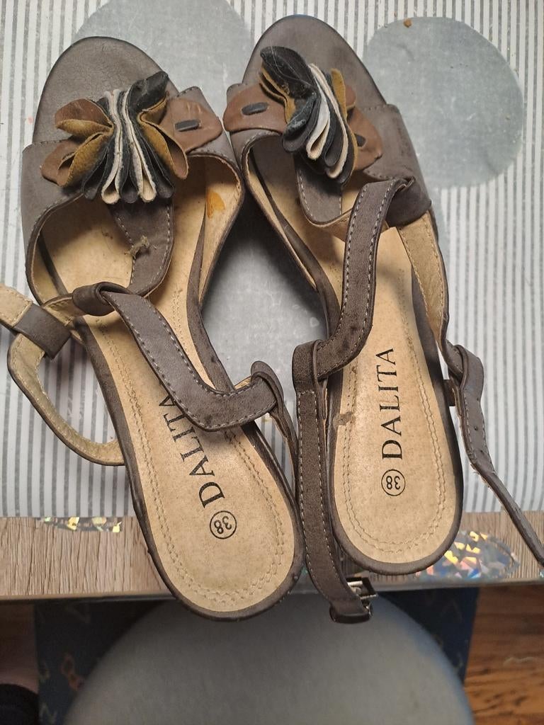 Sandales pour femme Pointure 38, Ophalen of Verzenden, Zo goed als nieuw