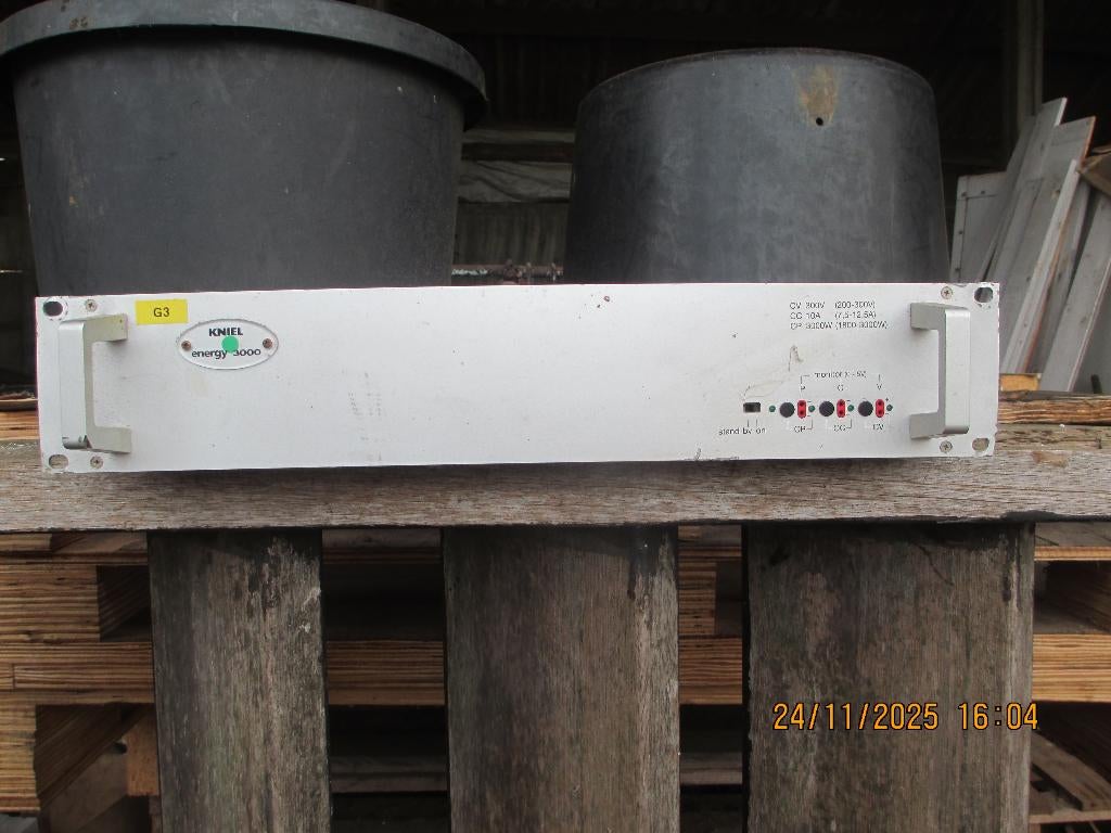 Power supply Kniel energy 3000(prijsverlaging), Ophalen, Gebruikt