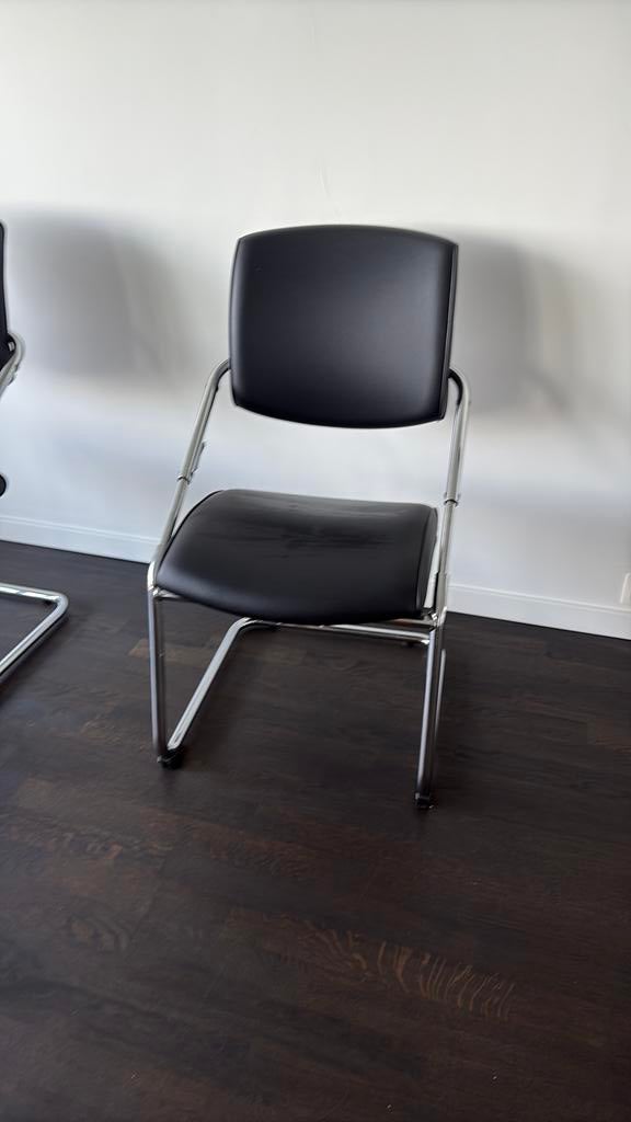 6 stoelen ‘ Now by Hulsta’, Enlèvement, Utilisé, Noir