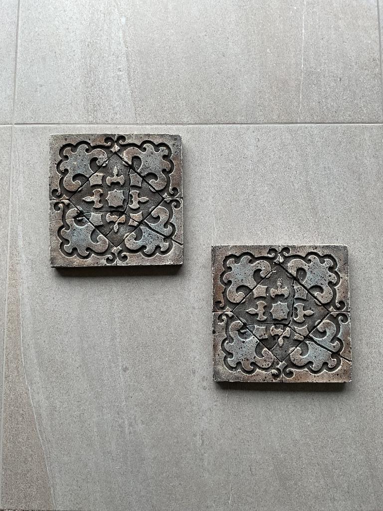 2 wandtegels (20 cm x 20 cm) om op te hangen, Enlèvement