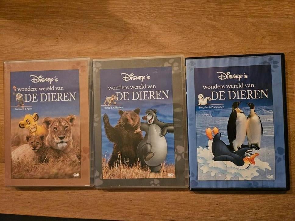 Disney dvd 3 stuks de wondere wereld van de dieren, Enlèvement ou Envoi, Comme neuf, Animaux