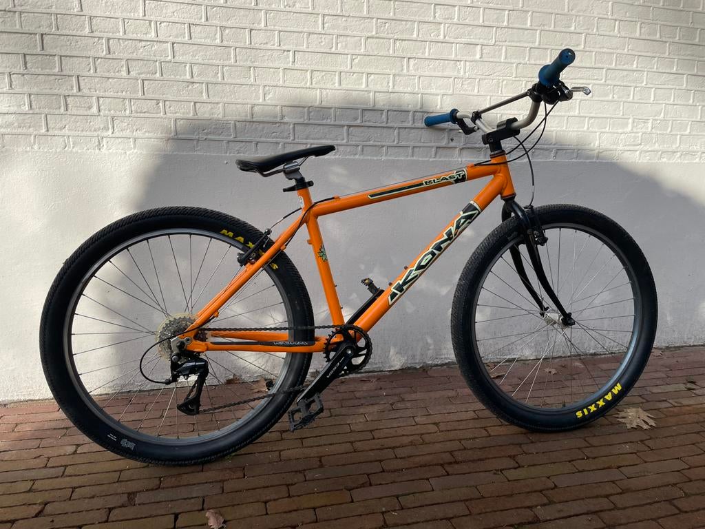 Kona blast, Ophalen