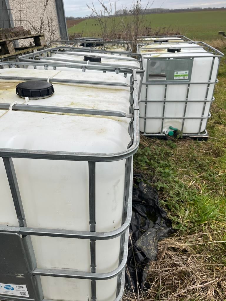Cubi pour eau de pluie ou autre de 1000 L, Enlèvement, Comme neuf