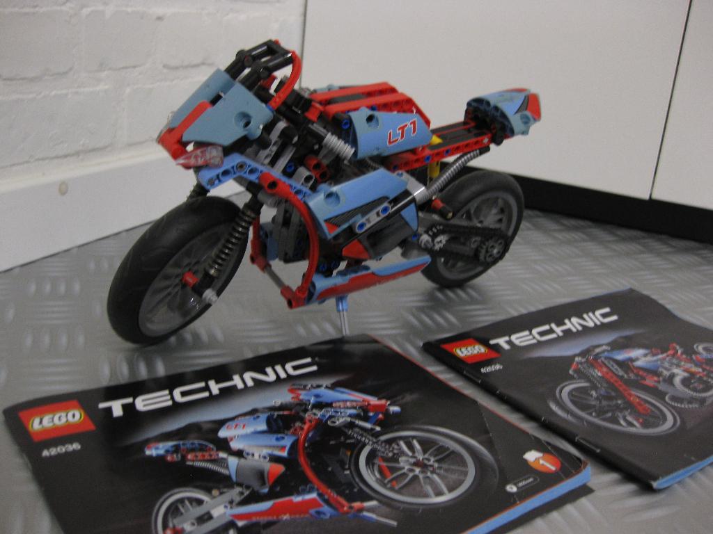 Lego Technic street racer 42036, Enlèvement ou Envoi, Utilisé, Ensemble complet, Lego
