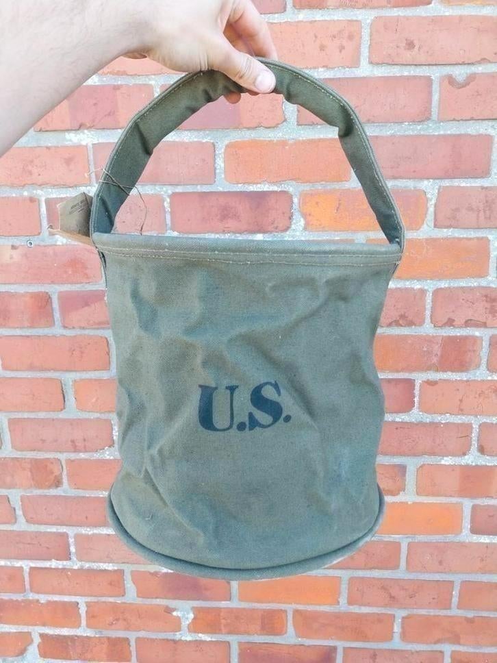 Seau à eau américain US WW2 40-45, Enlèvement ou Envoi