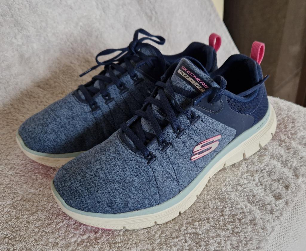 Sportsneakers👍Skecher👍 fitnessen of wandelen👍m: 37.5👍, Ophalen of Verzenden, Zo goed als nieuw, Blauw, Overige typen