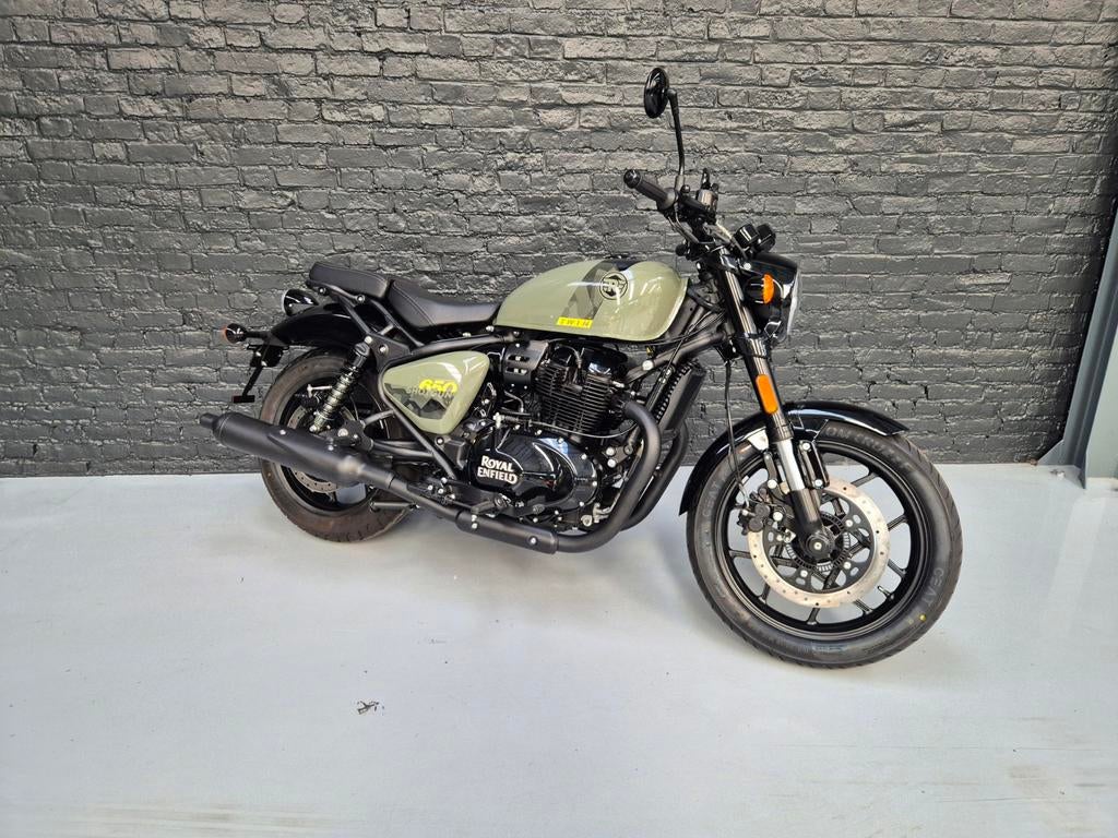 Royal Enfield Shotgun 650 — un croiseur personnalisé avec at, Motos, Entreprise, 2 cylindres, Permis Moto A2 minimum, 12 à 35 kW