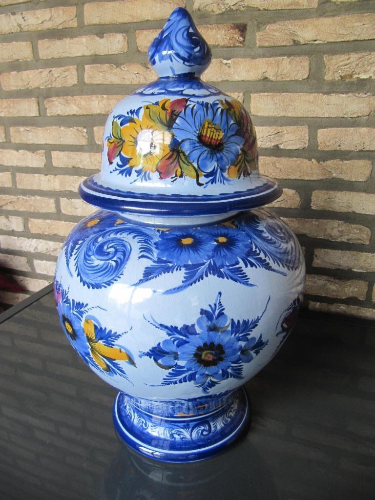 Vase à couvercle avec motif floral du Portugal, Antiquités & Art, Enlèvement