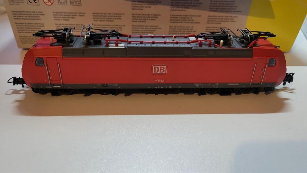 Locomotive TRIX BR 185 DB – Allemagne – Comme neuve, Trix, Comme neuf, Enlèvement, Courant continu