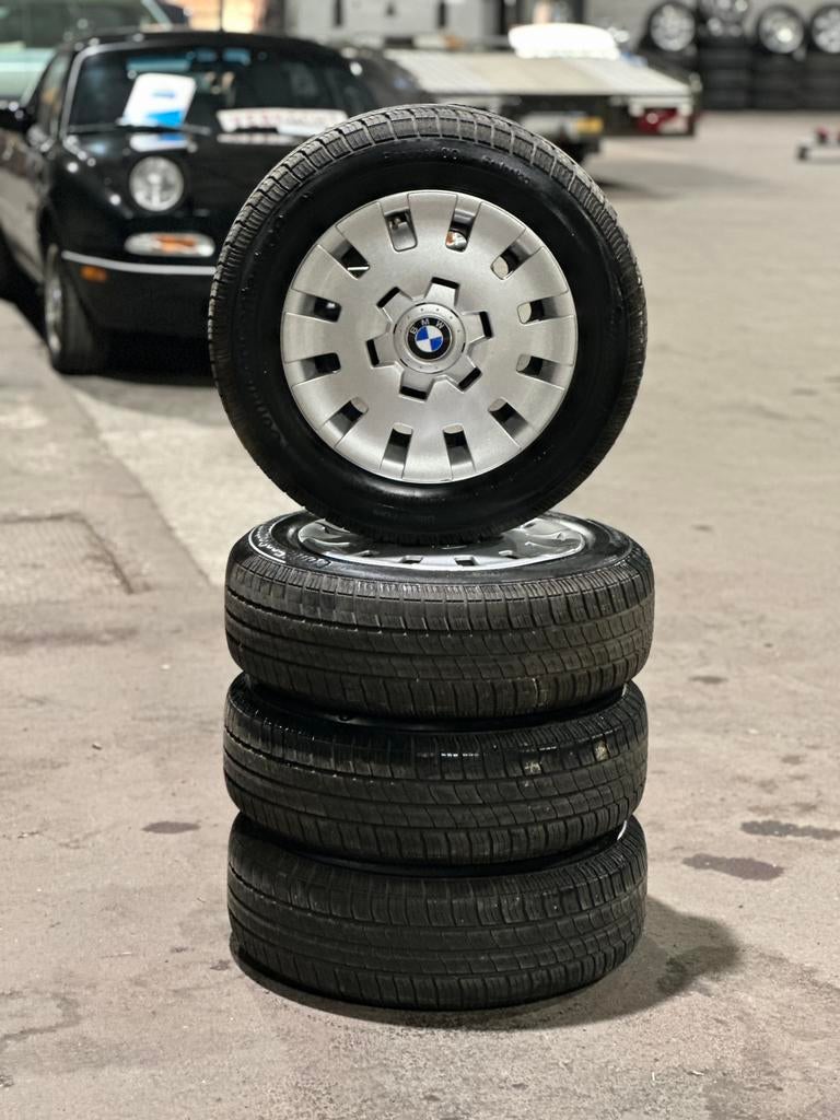 BMW velgen 15 inch 5X120 met goede banden, Auto-onderdelen, Banden en Velgen, Banden en Velgen, 15 inch, 195 mm, Ophalen