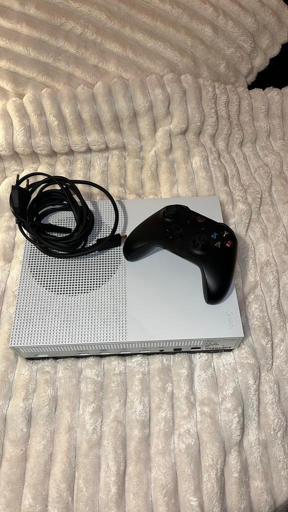 Console de jeux Xbox one S all Digital Edition, Consoles de jeu & Jeux vidéo, Consoles de jeu | Xbox One, Comme neuf, Xbox One S All-digital