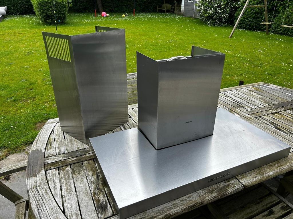 Hotte Siemens LC97BA532, Electroménager, Enlèvement, Utilisé, Hotte murale
