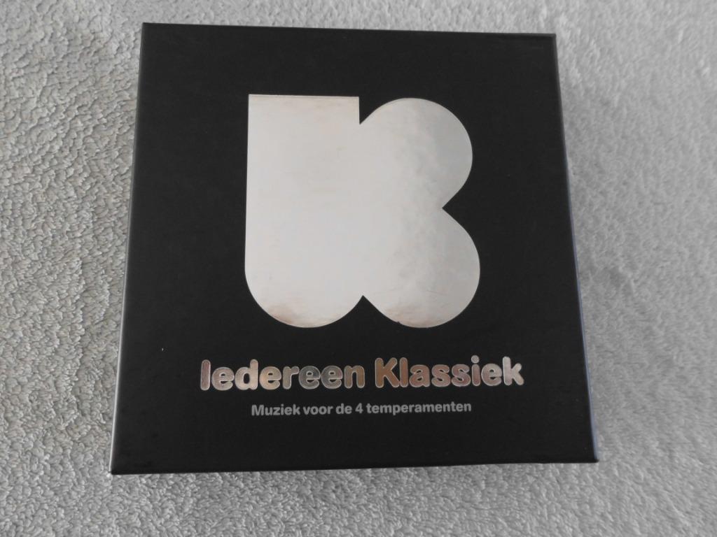 KLARA - Iedereen Klassiek (8 CD Box), Enlèvement ou Envoi, Comme neuf, Autres types