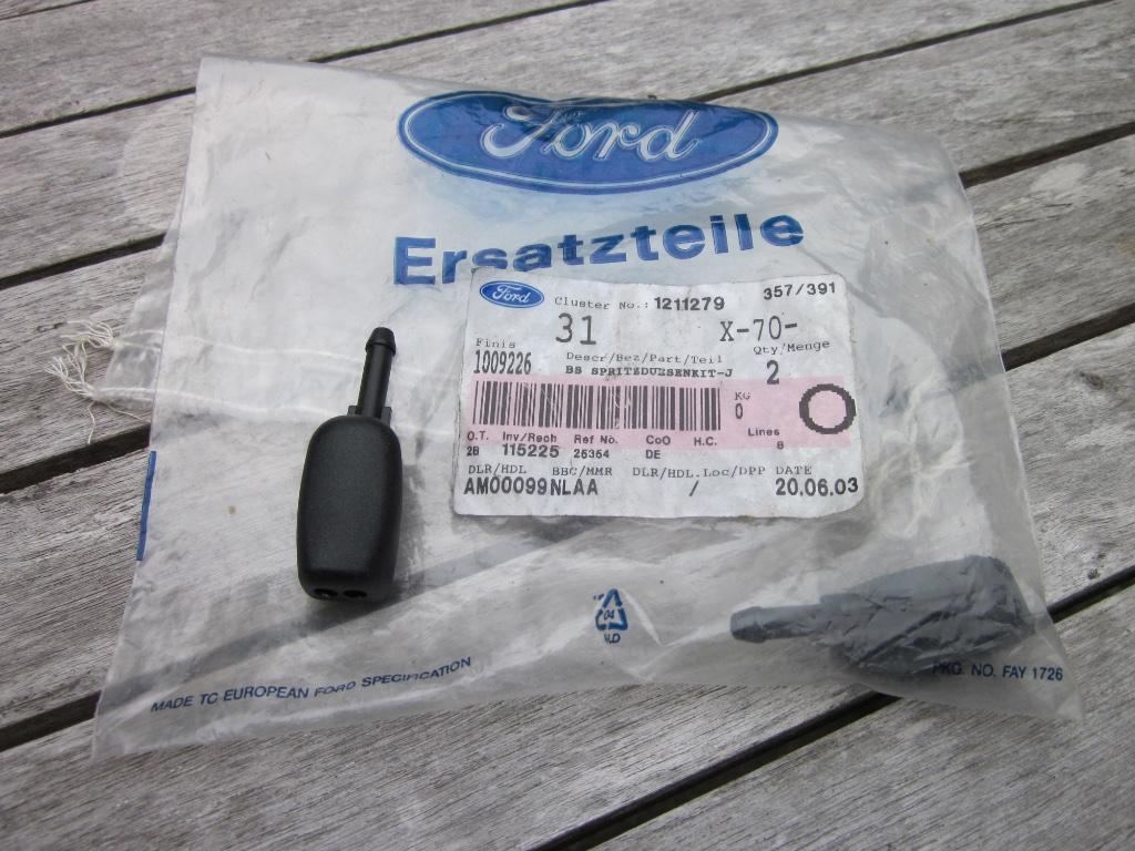 Ruitensproeier nozzle kop Ford Fiesta Courier art.nr.1009226, Enlèvement ou Envoi, Neuf, Ford, Capot moteur