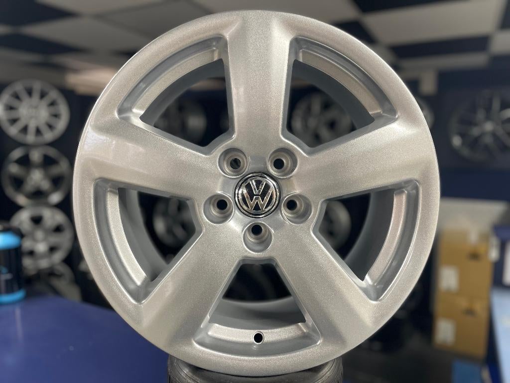 IN STOCK: NIEUWE set 16 inch 5x100 velgen VW Audi Seat Skoda, Autos : Pièces & Accessoires, Pneus & Jantes, Neuf, Enlèvement ou Envoi