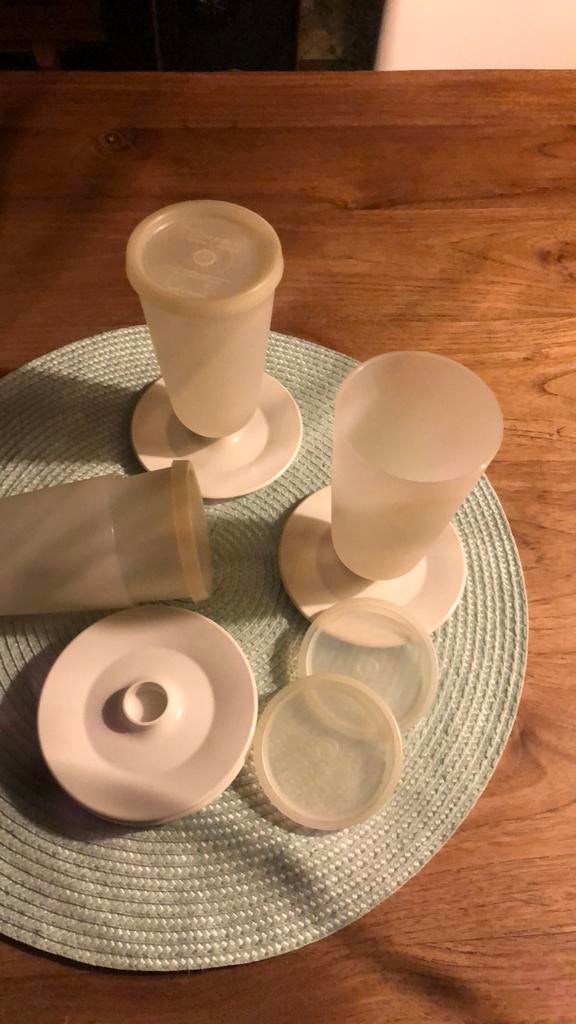 Vintage dessert, pudding of ijsbekers Tupperware, Enlèvement ou Envoi, Comme neuf