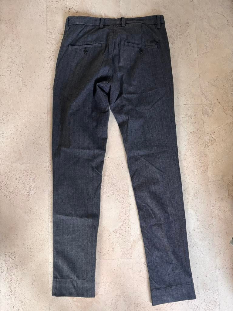 Jack and jones broek w32 l 34, Kleding | Heren, Broeken en Pantalons, Ophalen of Verzenden, Zo goed als nieuw, Grijs, Jack&Jones