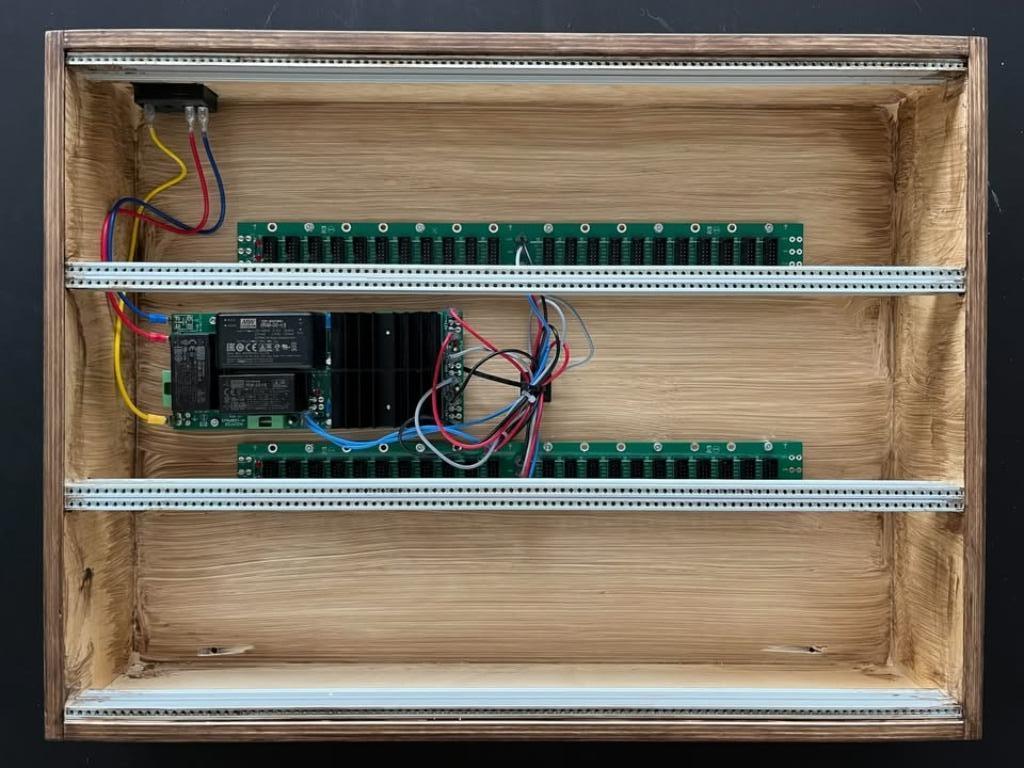 Eurorack Case 9HE with Doepfer PSU (3 x 104HP), Musique & Instruments, Synthétiseurs, Comme neuf, Enlèvement