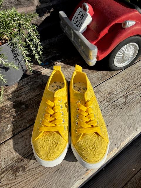 Nouvelles chaussures, Sneakers et Baskets, Comme neuf, Trend One, Jaune