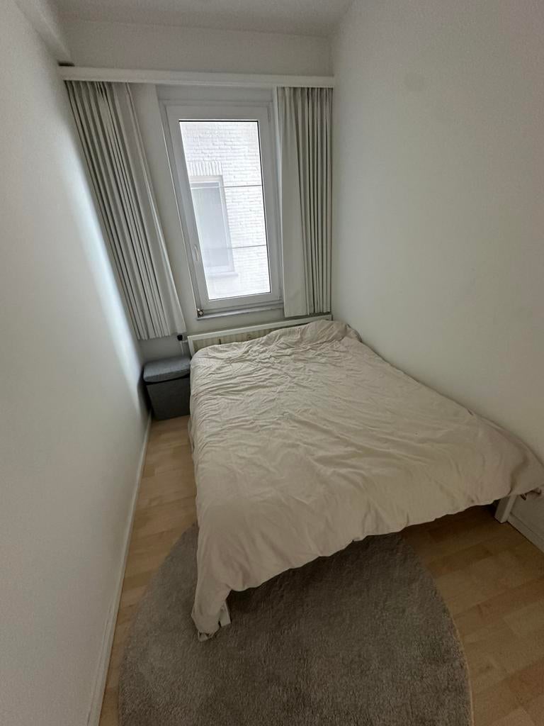 Bed + Matras in goede staat (1m40 - 2m), Huis en Inrichting, Slaapkamer | Bedden, Ophalen, Gebruikt, Wit, 140 cm