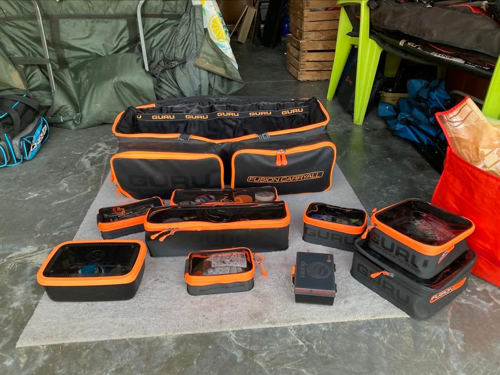 Guru fusion carryall zak met alle cases er bij, Ophalen