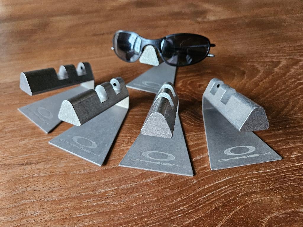 Oakley Sunglasses X Metal Single Tier Display., Ophalen of Verzenden, Nieuw, Bril, Oakley