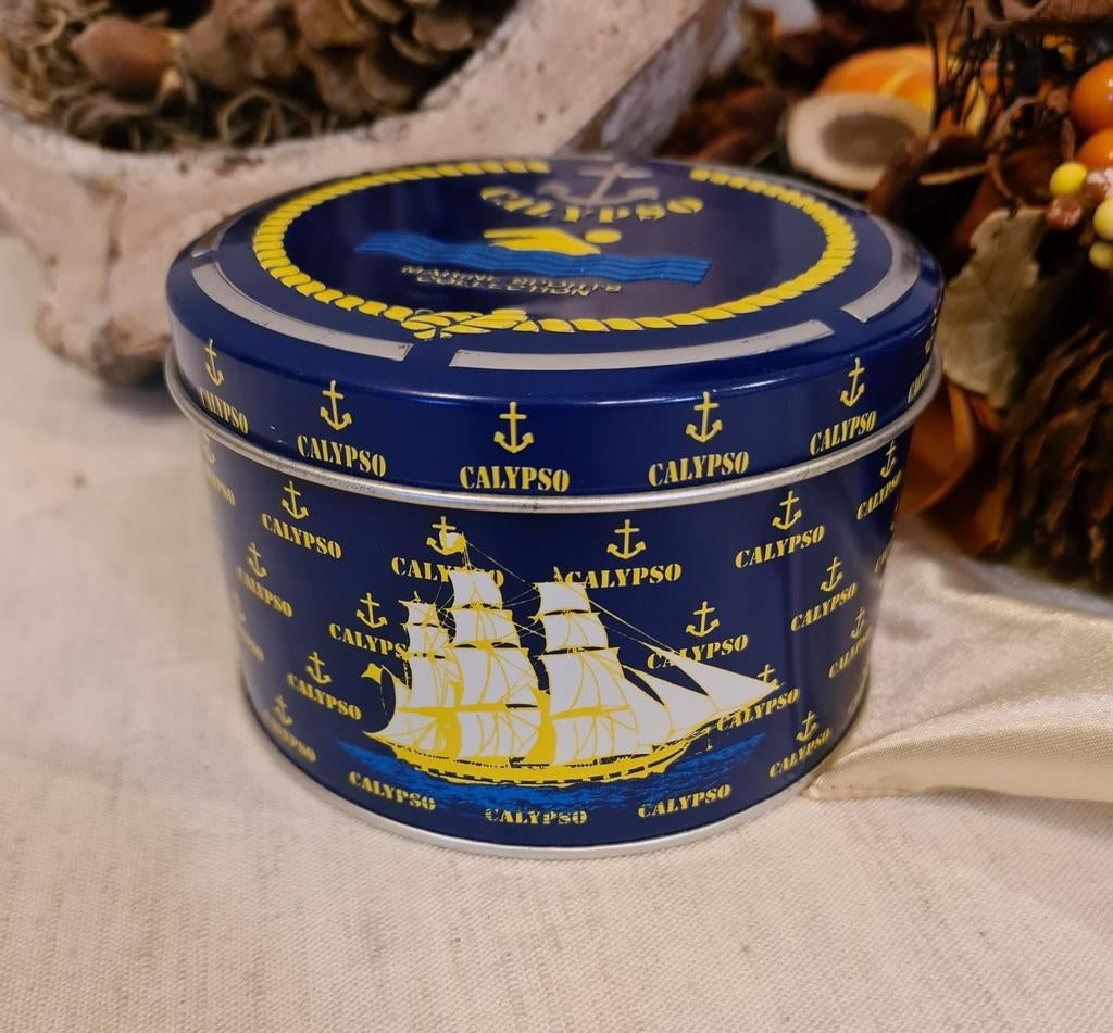 Blikken doosje met schip van het merk ´Calypso´, Verzamelen, Blikken, Ophalen of Verzenden, Zo goed als nieuw, Overige, Overige merken