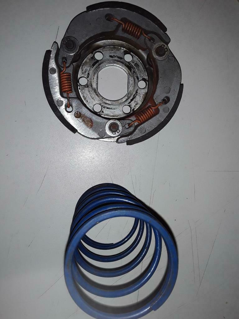 Complete koppeling Piaggio / Gilera 50cc, Fietsen en Brommers, Ophalen of Verzenden