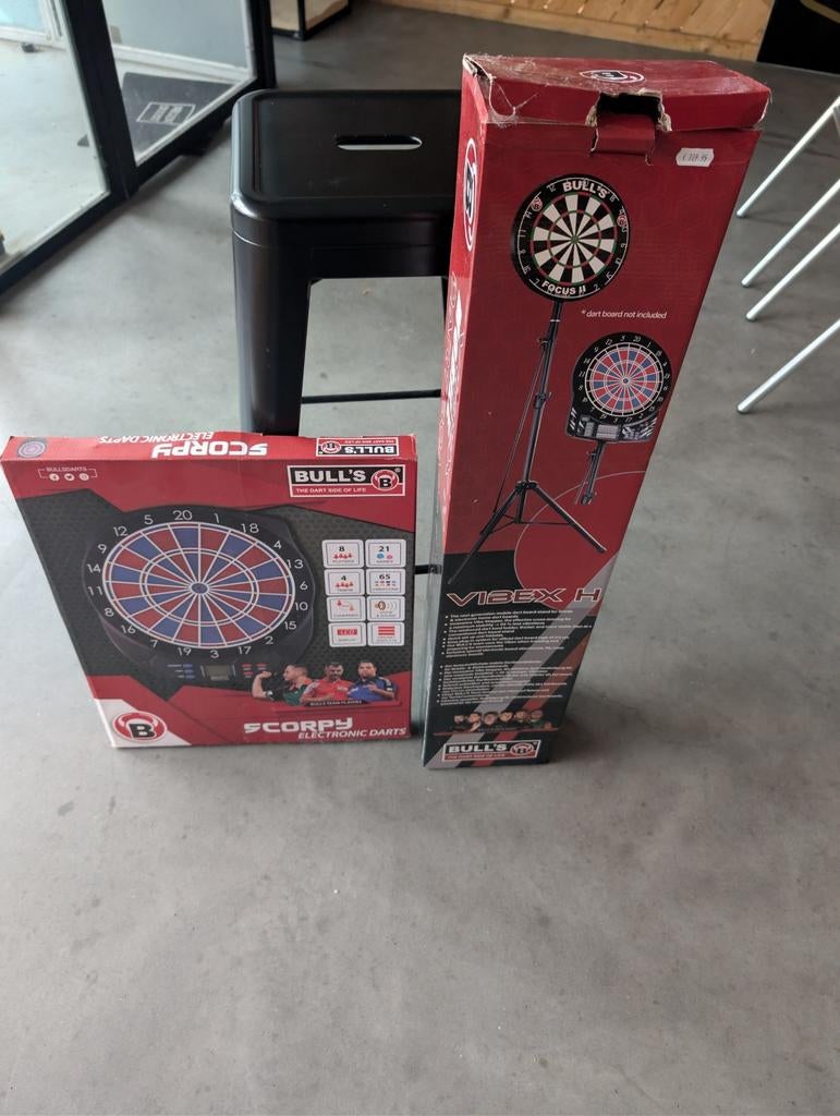Bulls scorpy elektronisch dartbord +statief Bulls vibex, Sport en Fitness, Ophalen, Dartbord, Elektronisch