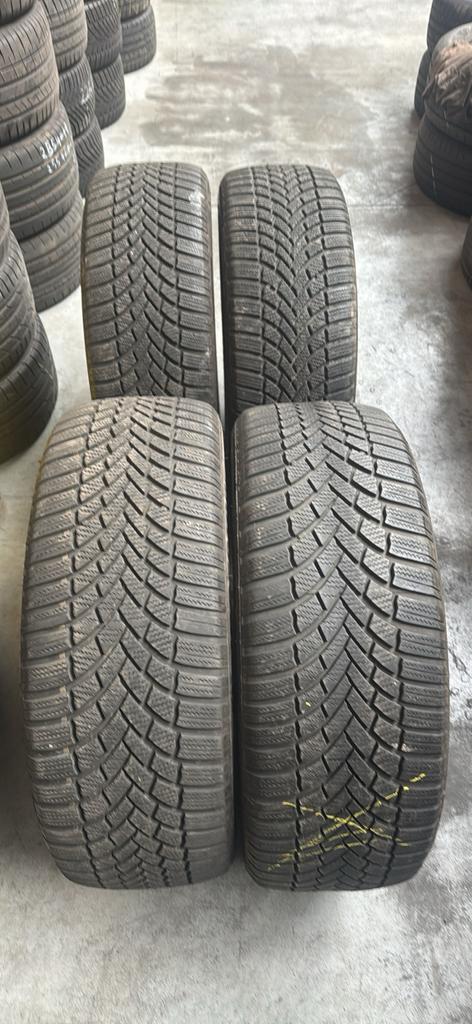 235/55/19  235/55R19  2355519 winter merk bridgestone, Ophalen