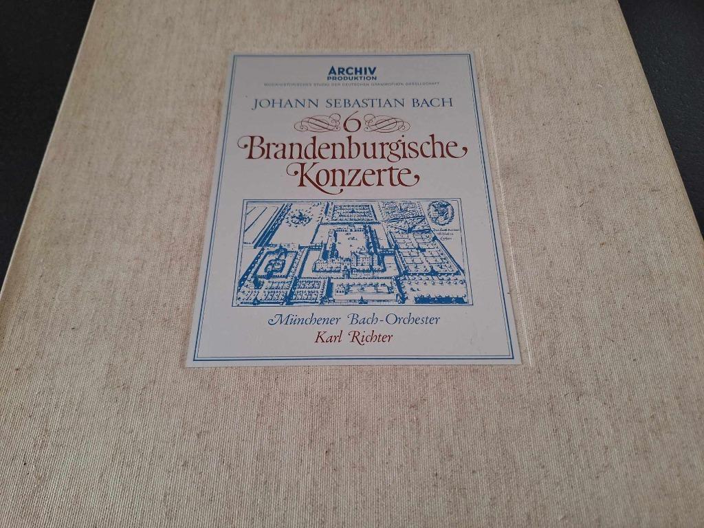 Bach / Richter - 6 Brandenburgische Konzerte Box 2 x Lp's, 12 pouces, Baroque, Enlèvement ou Envoi, Utilisé