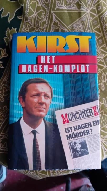 KIRST het hagen kompleet., Boeken, Ophalen of Verzenden, Gelezen