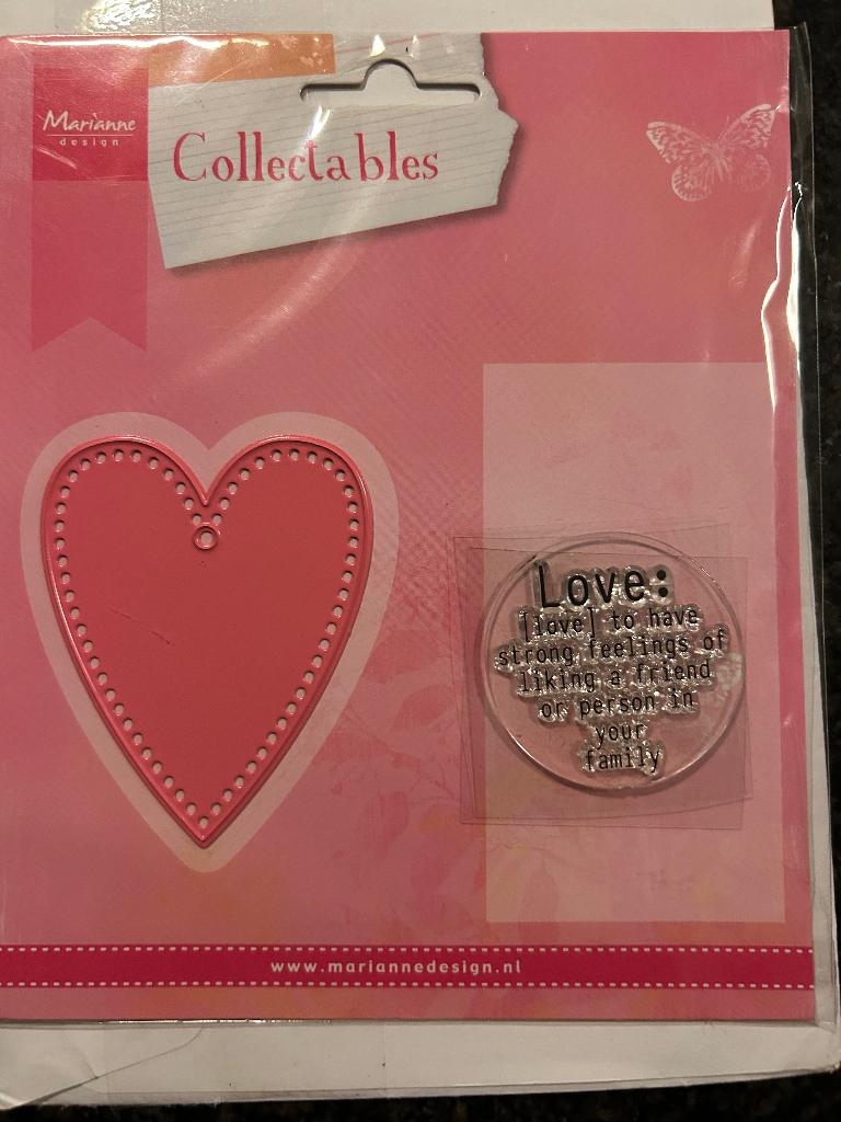 Hart snijmal en "Love" stempel, Hobby en Vrije tijd, Ophalen of Verzenden, Zo goed als nieuw, Overige thema's, Pons of Mal