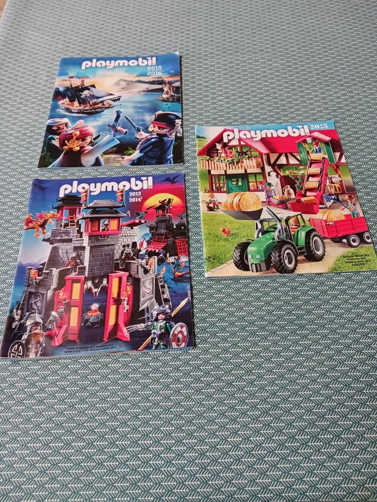 3 catologi Playmobil, Boeken, Ophalen of Verzenden, Zo goed als nieuw