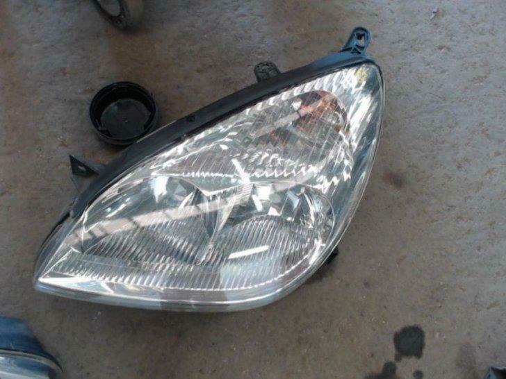 optique de  phare  gauche  citreon c5, Utilisé, Citroën