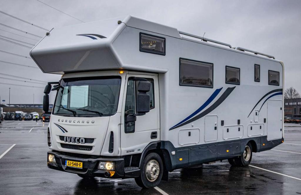 Phoenix Camper, Enlèvement, Utilisé