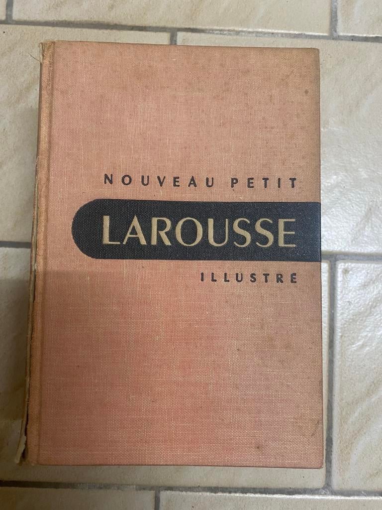 Larousse -3 stuks, Ophalen