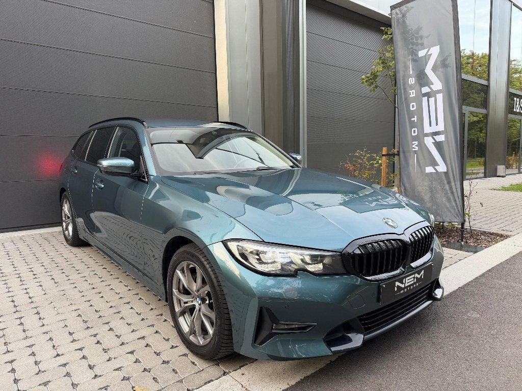 BMW Touring 318iA Sportline,GARANTIE,CARPLAY,LED,NAVI,ACC,, Autos, Achat, Euro 6, Entreprise, Entretenue par le concessionnaire