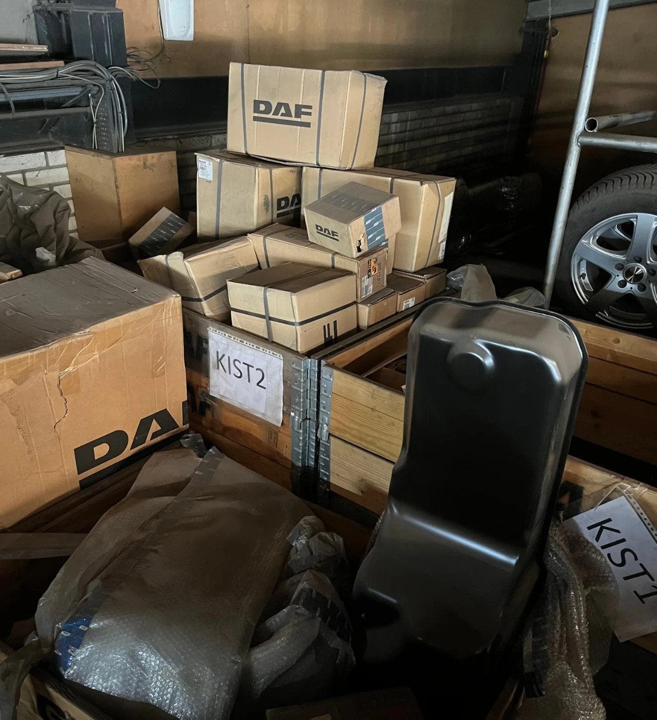 DAF diverse NOS oude voorraad nieuwe delen, Neuf, DAF, Moteur et Accessoires