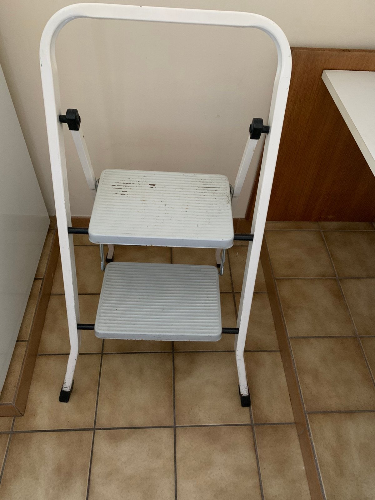 Ladder trapje.  H 85, Ophalen, Zo goed als nieuw, Ladder