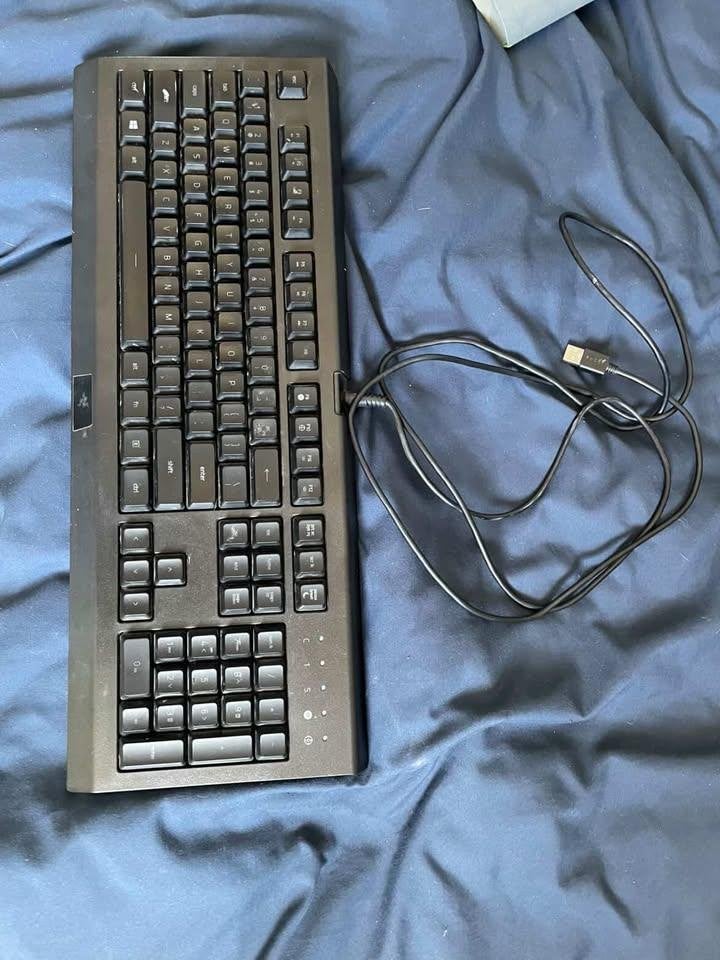 TOETSENBORD, Computers en Software, Toetsenborden, Ophalen, Gebruikt, Bedraad, Razer