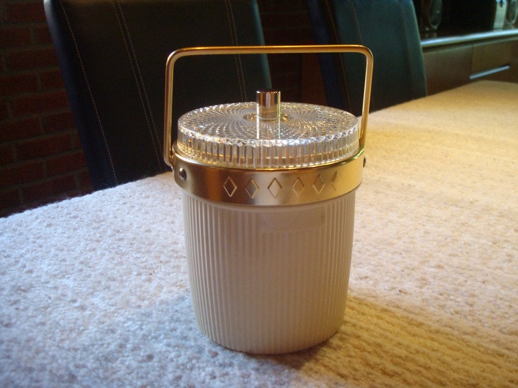 vintage ijsemmer, Ophalen