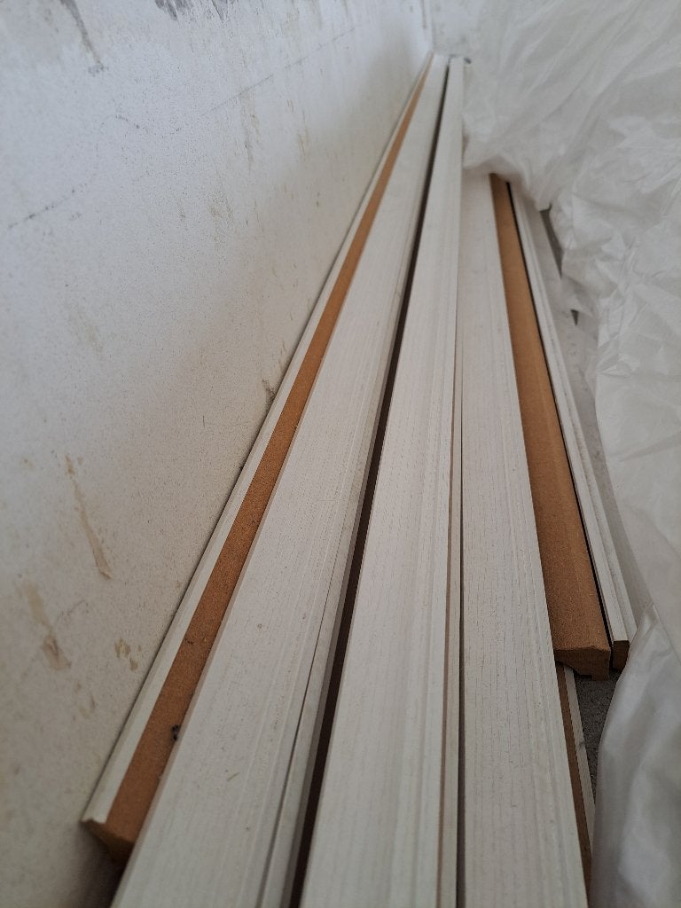 Plafondlijsten, Doe-het-zelf en Bouw, Plinten en Afwerking, 250 cm of meer, Ophalen, MDF, Lijsten