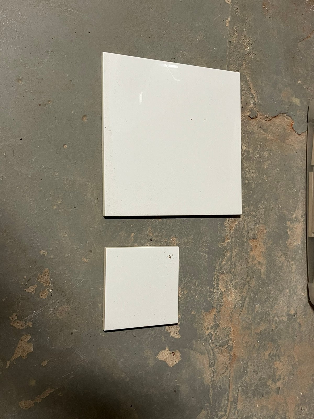 Carrelage blanc, Enlèvement, Comme neuf