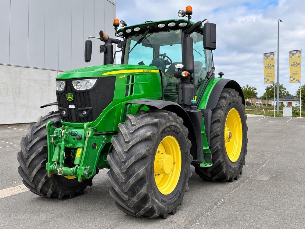 Tracteur John Deere 6230R à quatre roues motrices de 2018, Articles professionnels, Plus de 160 ch, John Deere, 7500 à 10000