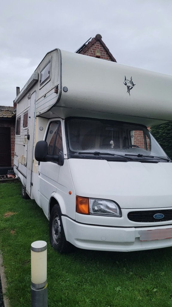 Camping-car compact Ford Hehn (1996) – 4 places – Rénovation, Caravanes & Camping, Porte conducteur, Jusqu'à 4, 5 à 6 mètres, Boîte manuelle