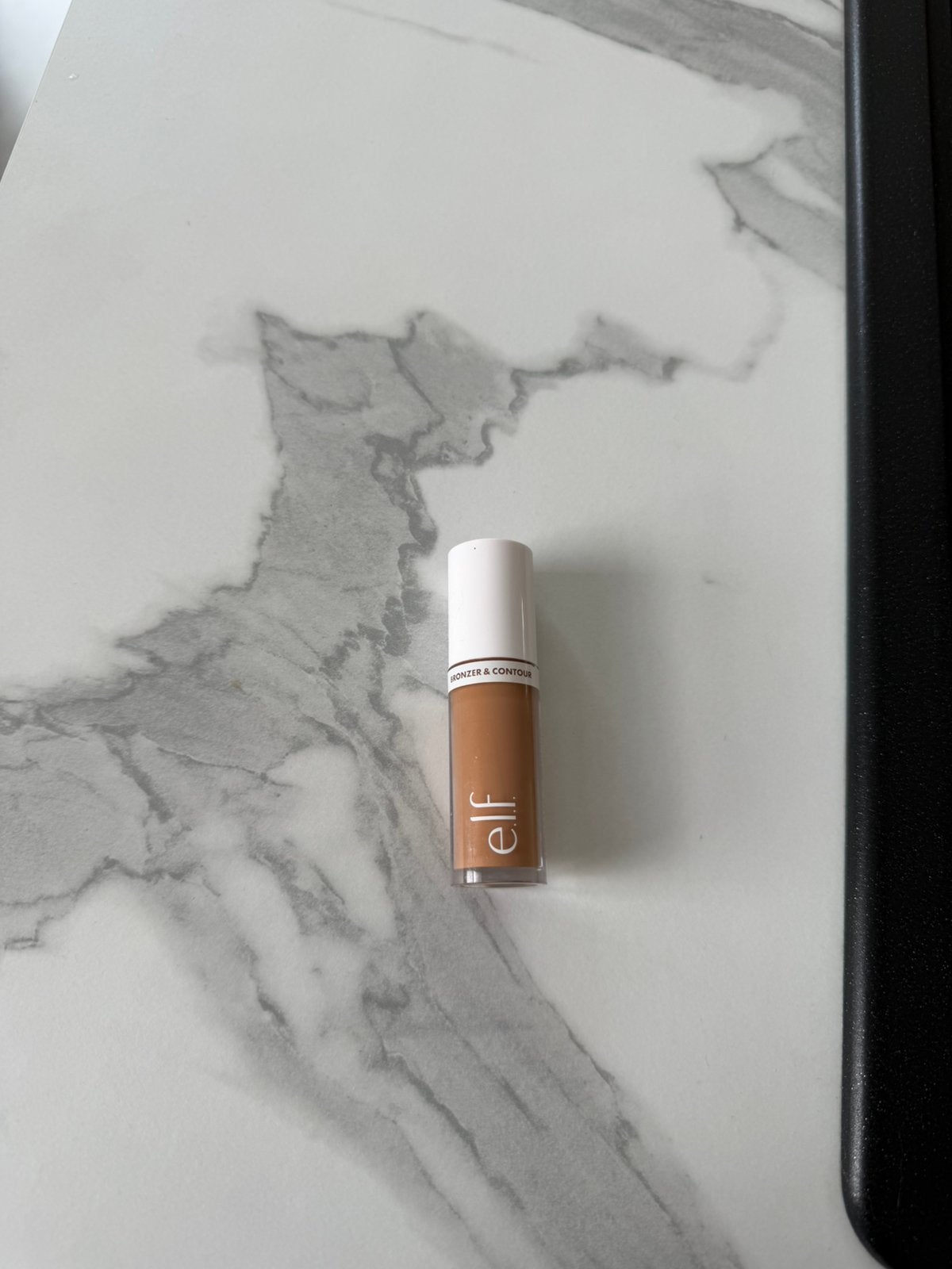 Elf bronzer en contour, Neuf, Maquillage, Enlèvement ou Envoi, Brun