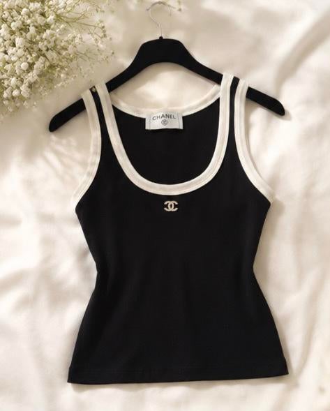 Zwart chanel topje met witte details, Enlèvement ou Envoi, Neuf, Taille 36 (S), Noir