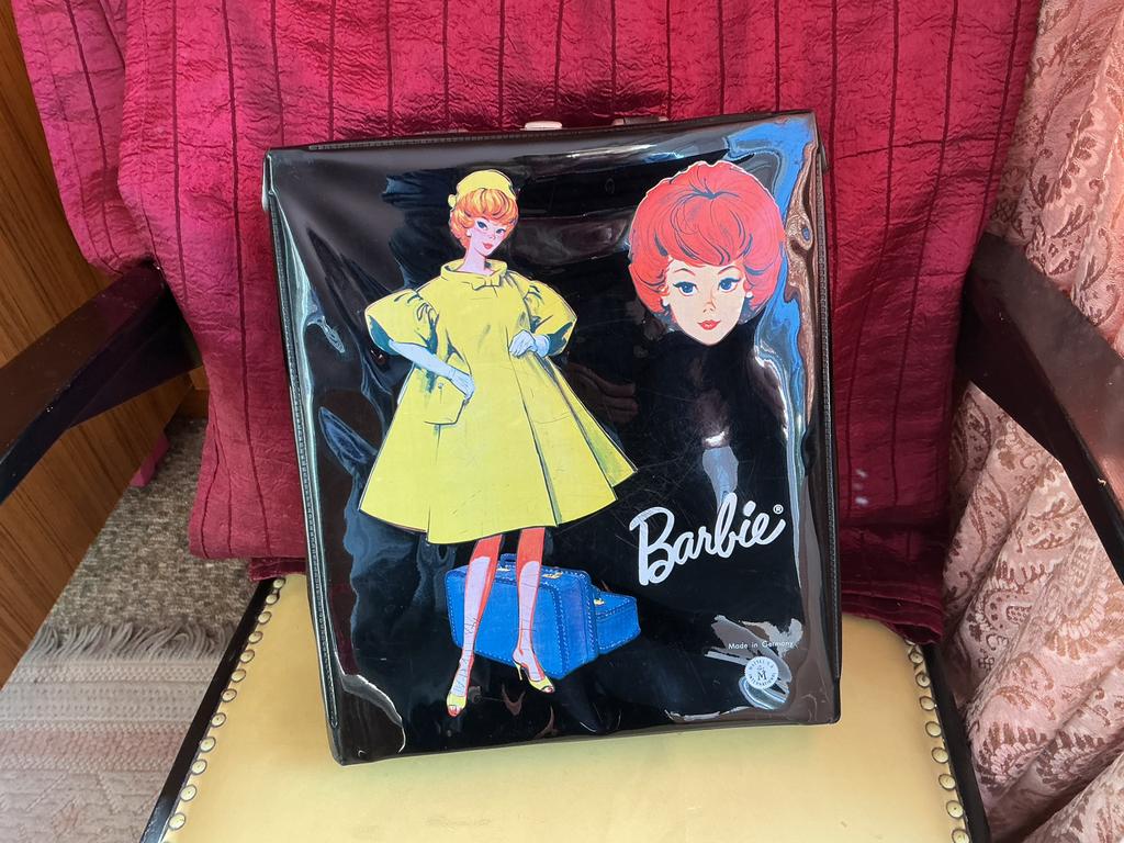 Valise case pour les vêtements de Barbie - Mattel, Ophalen of Verzenden, Zo goed als nieuw