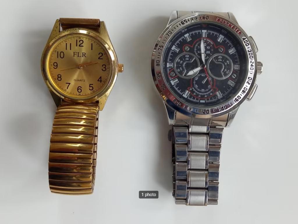 a vendre 2 montres en super état, Handtassen en Accessoires, Horloges | Heren, Overige merken, Overige materialen, Polshorloge